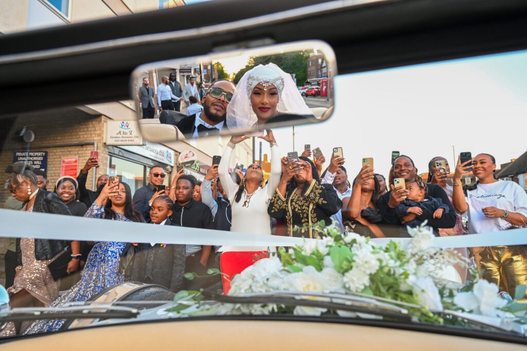 How much is a wedding photographer? Learn the biggest price drivers: location, hours, style, experience, and extras.